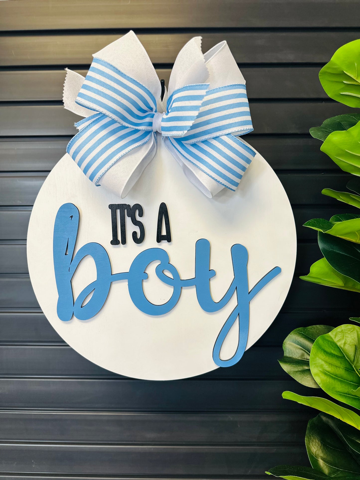 "It's a Boy" Baby Boy Sign w/ Bassinet circle