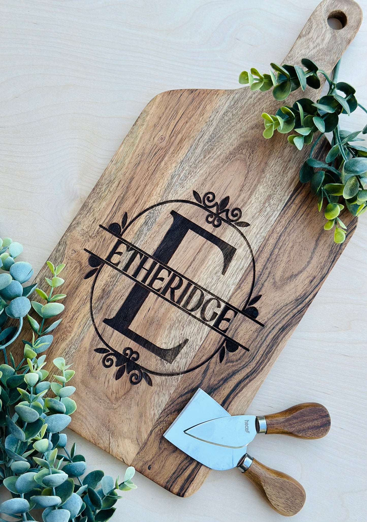 16x7 Cutting Board - Acacia Wood
